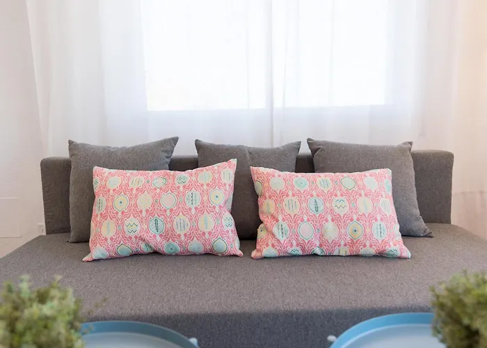 Malagasuite Yate Iii דירה